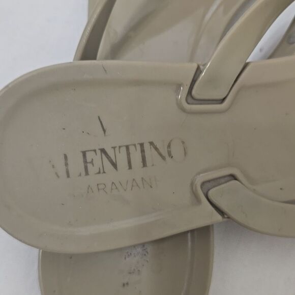 Valentino Garavani 39 rockstud jelly nude flats thongs slippers tan rubb… - Picture 8 of 8